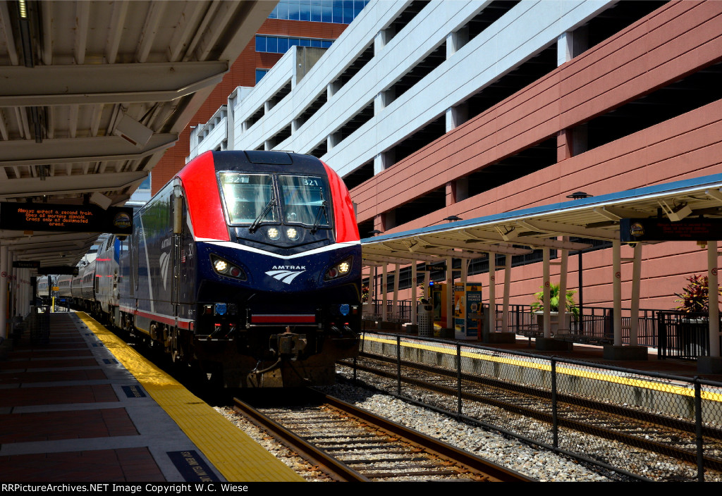 321 - Amtrak Silver Meteor